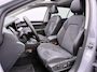 Volkswagen Golf 1.5 eHybrid Style Edition | Panodak | Trekhaak | Camera | ACC | Side Assist | Elek. Stoel |
