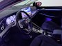 Volkswagen Golf 1.5 eHybrid Style Edition | Panodak | Trekhaak | Camera | ACC | Side Assist | Elek. Stoel |