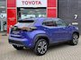 Toyota Yaris Cross 1.5 Hybrid 130 Dynamic NIEUW IN DE SHOWROOM DIRECT LEVERBAAR COMFORT PACK JUNIPER BLUE METALLIC
