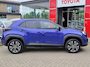 Toyota Yaris Cross 1.5 Hybrid 130 Dynamic NIEUW IN DE SHOWROOM DIRECT LEVERBAAR COMFORT PACK JUNIPER BLUE METALLIC