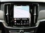 Volvo V90 2.0 T8 Plug-in hybrid AWD Ultra Dark Automaat / Panoramadak / Luchtvering / Bowers & Wilkens audio / Trekhaak / 360* camera / Massage voorstoelen / Geventileerd leder interieur