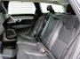 Volvo V90 2.0 T8 Plug-in hybrid AWD Ultra Dark Automaat / Panoramadak / Luchtvering / Bowers & Wilkens audio / Trekhaak / 360* camera / Massage voorstoelen / Geventileerd leder interieur