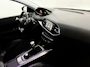 Peugeot 308 SW 1.2 e-THP Première Panoramadak, Camera, Half leder, Navi, Cruise control, Clima, Lichtmetalen velgen, Radi, Mistlamp