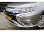 Mitsubishi Outlander 2.4 PHEV Instyle Opendak, Adaptive Cruise