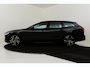 Volvo V90 T8 PLUG-IN HYBRID AWD ULTRA EXECUTIVE EDITION -PANO.DAK|BOWERS&WILKINS|LUCHTVERING|HEAD-UP DISP.|360°CAM|GEVENT.LEDER+MASSAGE|TREKHAAK|20"ALL.SEASON|SoH:100%