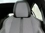 Peugeot e-208 156pk EV GT 51 kWh Automaat | Glazendak | Adaptieve Cruise Control | Camera Voor + Achter | Navigatie | Climate Control | 17"LMV | Full-LED | Keyless Entry/Start |