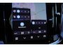 Volvo V60 T6 Plug-in hybrid AWD Plus Dark Apple carplay / Android auto | Nappaleder met ventilatie | Panoramadak | 19" lichtmetalen velgen | Achterbank verwarmd | Getint glas achter | Stoel- en stuurverwarming |
