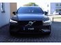 Volvo V60 T6 Plug-in hybrid AWD Plus Dark Apple carplay / Android auto | Nappaleder met ventilatie | Panoramadak | 19" lichtmetalen velgen | Achterbank verwarmd | Getint glas achter | Stoel- en stuurverwarming |