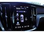 Volvo V60 T6 Plug-in hybrid AWD Plus Dark Apple carplay / Android auto | Nappaleder met ventilatie | Panoramadak | 19" lichtmetalen velgen | Achterbank verwarmd | Getint glas achter | Stoel- en stuurverwarming |