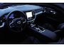 Volvo V60 T6 Plug-in hybrid AWD Plus Dark Apple carplay / Android auto | Nappaleder met ventilatie | Panoramadak | 19" lichtmetalen velgen | Achterbank verwarmd | Getint glas achter | Stoel- en stuurverwarming |