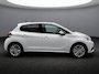Peugeot 208 1.2 PureTech Allure stoere uitvoering met lage km stand!