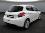 Peugeot 208 1.2 PureTech Allure stoere uitvoering met lage km stand!