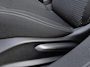 Peugeot 208 1.2 PureTech Allure stoere uitvoering met lage km stand!