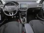 Peugeot 208 1.2 PureTech Allure stoere uitvoering met lage km stand!