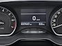 Peugeot 208 1.2 PureTech Allure stoere uitvoering met lage km stand!