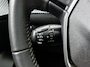 Peugeot 2008 1.2 100pk Allure | Navigatie | Climate Control | Cruise Control | 17"LMV | Parkeersensoren | LED | Keyless | Apple Carplay/Android Auto |