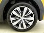Peugeot e-208 EV 136pk Active 50 kWh Automaat | Apple Carplay/Android Auto | Climate Control | DAB Radio | Cruise Control | LED | Isofix | Bluetooth | Parkeersensoren |
