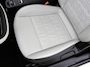 Fiat 500 118pk La Prima 42 kWh Automaat | Glazendak | Navigatie | Climate Control | Adaptieve Cruise Control | Stoelverwarming | Achteruitrijcamera | Dodehoekdetectie | 17" Lichtmetalen Velgen | Apple Carplay/Android Auto |