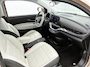 Fiat 500 118pk La Prima 42 kWh Automaat | Glazendak | Navigatie | Climate Control | Adaptieve Cruise Control | Stoelverwarming | Achteruitrijcamera | Dodehoekdetectie | 17" Lichtmetalen Velgen | Apple Carplay/Android Auto |