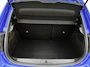 Peugeot e-208 136pk EV Allure Pack 50 kWh Automaat | Achteruitrijcamera | Climate Control | Cruise Control | Parkeersensoren | Stoelverwarming | Stof/kunstleder | Keyless | Apple Carplay / Android Auto | DAB+ radio | Led koplampen | Donker getint glas | 16" lichtmetalen velgen |