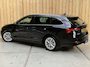Skoda Octavia Combi 1.0 TSI Business Edition Plus Apple CarPlay/Android Auto | Cruise & climate control | Dode hoek detectie | LED koplampen | Navigatiesysteem | Stoel en stuurwielverwarming | Parkeersensoren voor en achter | Trekhaak