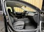 Skoda Octavia Combi 1.0 TSI Business Edition Plus Apple CarPlay/Android Auto | Cruise & climate control | Dode hoek detectie | LED koplampen | Navigatiesysteem | Stoel en stuurwielverwarming | Parkeersensoren voor en achter | Trekhaak