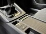 Skoda Octavia Combi 1.0 TSI Business Edition Plus Apple CarPlay/Android Auto | Cruise & climate control | Dode hoek detectie | LED koplampen | Navigatiesysteem | Stoel en stuurwielverwarming | Parkeersensoren voor en achter | Trekhaak