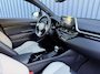Toyota C-HR / C-HR+ 1.8 Hybrid Executive Ultimate / Bi tone | Creme Leer | JBL | LED | Allseason banden | Rijklaar!!