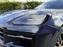 Porsche Cayenne Coupé 3.0 E-Hybrid | Sportdesign | Passenger Display | 4-Wielsturing | Softclose | Innodrive | Trekhaak | 18-Voudig | Sportuitlaat | HD-Matrix | Head-up | Bose | Sportchrono |