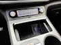 Hyundai Kona Electric EV Limited 64 kWh 3- Fase SOH 96,5% | Warmtepomp | Trekhaak | Camera | Navigatie | Head-Up Display | Leer | Led