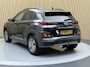 Hyundai Kona Electric EV Limited 64 kWh 3- Fase SOH 96,5% | Warmtepomp | Trekhaak | Camera | Navigatie | Head-Up Display | Leer | Led