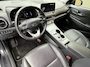 Hyundai Kona Electric EV Limited 64 kWh 3- Fase SOH 96,5% | Warmtepomp | Trekhaak | Camera | Navigatie | Head-Up Display | Leer | Led