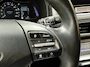 Hyundai Kona Electric EV Limited 64 kWh 3- Fase SOH 96,5% | Warmtepomp | Trekhaak | Camera | Navigatie | Head-Up Display | Leer | Led