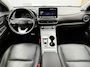 Hyundai Kona Electric EV Limited 64 kWh 3- Fase SOH 96,5% | Warmtepomp | Trekhaak | Camera | Navigatie | Head-Up Display | Leer | Led