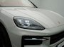Porsche Cayenne Coupé E-Hybrid Lightweight Package
