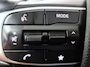 Kia Sportage 1.6 T-GDi Hybrid GT-PlusLine Super complete uitvoering met zwart dak, Elektr. Schuif/kantel dak, Stuur/Stoel ventilatie & verwarming, Harman Kardon Premium audio installatie, Elektr. stoelverstelling met geheugen, Elektr. Achterklep.