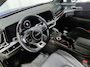 Kia Sportage 1.6 T-GDi Hybrid GT-PlusLine Super complete uitvoering met zwart dak, Elektr. Schuif/kantel dak, Stuur/Stoel ventilatie & verwarming, Harman Kardon Premium audio installatie, Elektr. stoelverstelling met geheugen, Elektr. Achterklep.