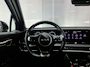 Kia Sportage 1.6 T-GDi Hybrid GT-PlusLine Super complete uitvoering met zwart dak, Elektr. Schuif/kantel dak, Stuur/Stoel ventilatie & verwarming, Harman Kardon Premium audio installatie, Elektr. stoelverstelling met geheugen, Elektr. Achterklep.
