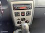 Dacia Logan MCV 1.6 MPI Blackline 7p. Airco Cruise Trekhaak