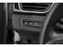 Renault Captur 1.6 E-Tech hybrid 145 SL Rive Gauche | Trekhaak | Camera | Apple Carplay | 9.3 Inch Grootscherm