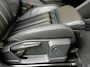 Audi Q4 e-tron 40 Launch edition Advanced Plus 77 kWh SoH 96,49% Achteruitrijcamera | Apple CarPlay/Android Auto | Adaptieve cruise control | Climate control | Getint glas | Leren bekleding | SONOS audio | Trekhaak uitklapbaar | Zwart optiek