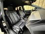 Audi Q4 e-tron 40 Launch edition Advanced Plus 77 kWh SoH 96,49% Achteruitrijcamera | Apple CarPlay/Android Auto | Adaptieve cruise control | Climate control | Getint glas | Leren bekleding | SONOS audio | Trekhaak uitklapbaar | Zwart optiek