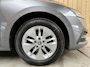 Skoda Octavia Combi 1.0 e-TSI Ambition Automaat | Apple CarPlay/Android Auto | Cruise & climate control | LED koplampen | Navigatiesysteem | Parkeersensoren achter | Trekhaak