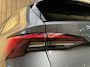 Skoda Octavia Combi 1.0 e-TSI Ambition Automaat | Apple CarPlay/Android Auto | Cruise & climate control | LED koplampen | Navigatiesysteem | Parkeersensoren achter | Trekhaak