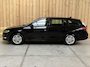 Skoda Octavia Combi 1.0 TSI Ambition Apple CarPlay/Android Auto | Cruise & climate control | LED verlichting | Keyless start | Navigatiesysteem | Parkeersensoren achter | Trekhaak