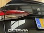 Skoda Octavia Combi 1.0 TSI Ambition Apple CarPlay/Android Auto | Cruise & climate control | LED verlichting | Keyless start | Navigatiesysteem | Parkeersensoren achter | Trekhaak