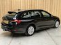 Skoda Octavia Combi 1.0 TSI Ambition Apple CarPlay/Android Auto | Cruise & climate control | LED verlichting | Keyless start | Navigatiesysteem | Parkeersensoren achter | Trekhaak