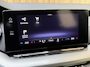 Skoda Octavia Combi 1.0 TSI Ambition Apple CarPlay/Android Auto | Cruise & climate control | LED verlichting | Keyless start | Navigatiesysteem | Parkeersensoren achter | Trekhaak