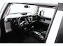 Toyota FJ Cruiser Xtreme/ Automaat!/ Prins-LPG!/ 243pk!/ Two-Tone/ Trekhaak/ 16'' LMV/ Extra getint glas/ Navi/ Airco/ Cruise/ Bluetooth/ LEDER. Stuur/ Dakrails.