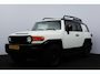 Toyota FJ Cruiser Xtreme/ Automaat!/ Prins-LPG!/ 243pk!/ Two-Tone/ Trekhaak/ 16'' LMV/ Extra getint glas/ Navi/ Airco/ Cruise/ Bluetooth/ LEDER. Stuur/ Dakrails.